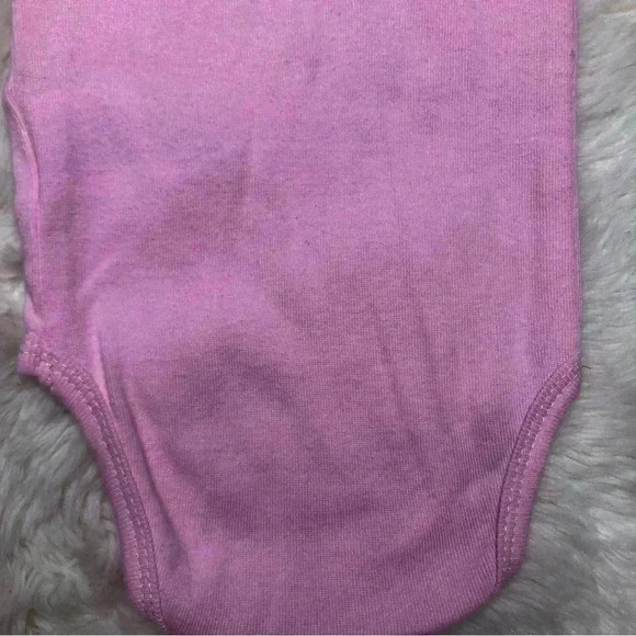 Juicy Couture Diaper Shirt  Onesie Pink Heart / Floral Size 0-3 Months - Picture 13 of 16